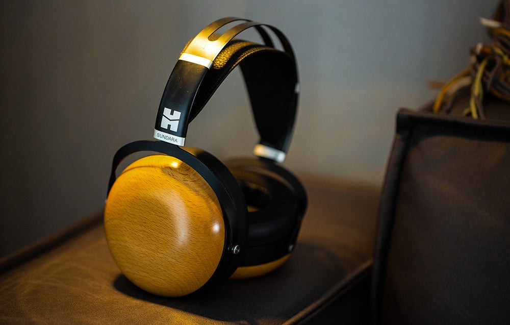HiFiMAN Sundara -langalliset suljetut kuulokkeet