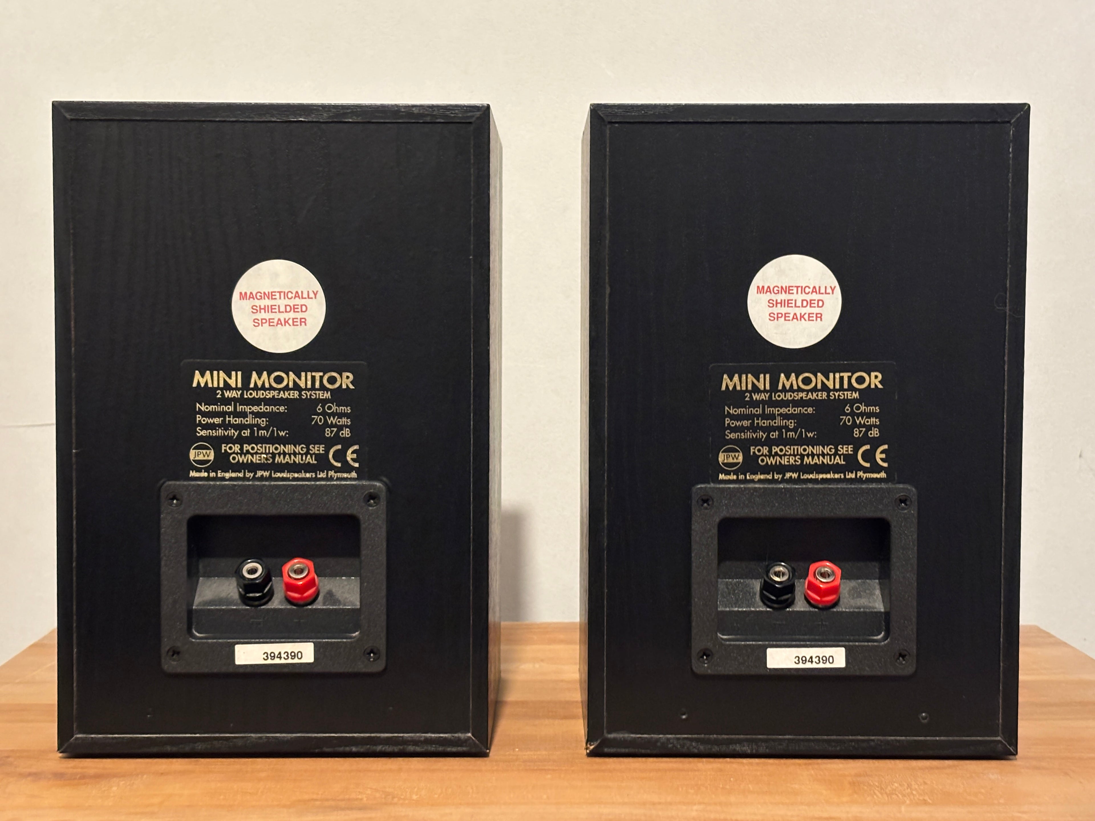 JPW Mini monitor kaiuttimet