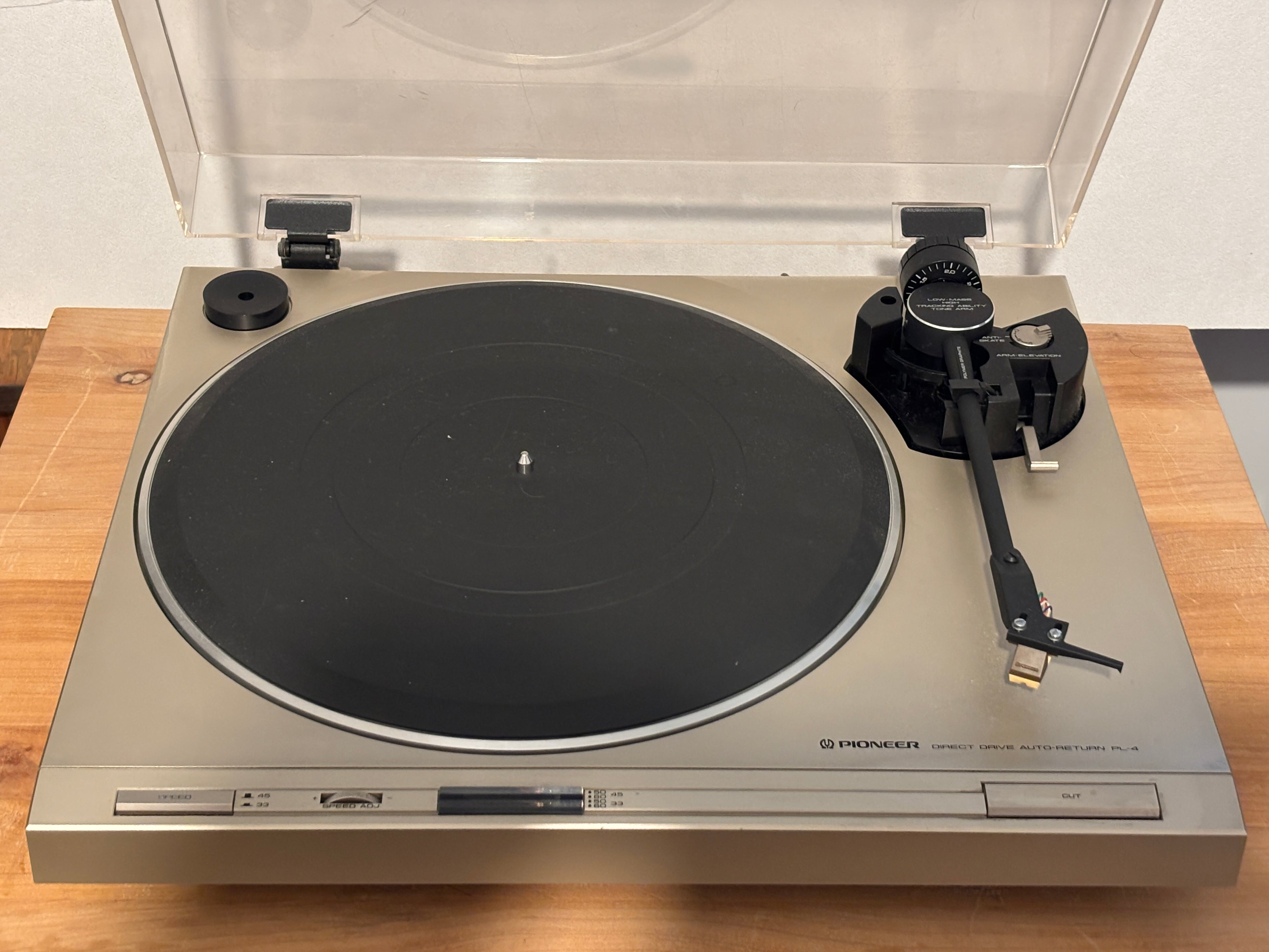 Pioneer PL-4 LP-levysoitin